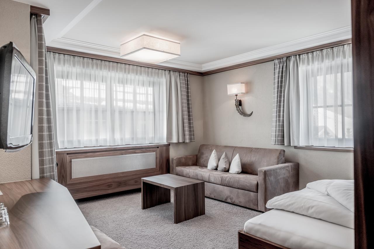 Hotel Garni Caroline Ischgl Exterior foto