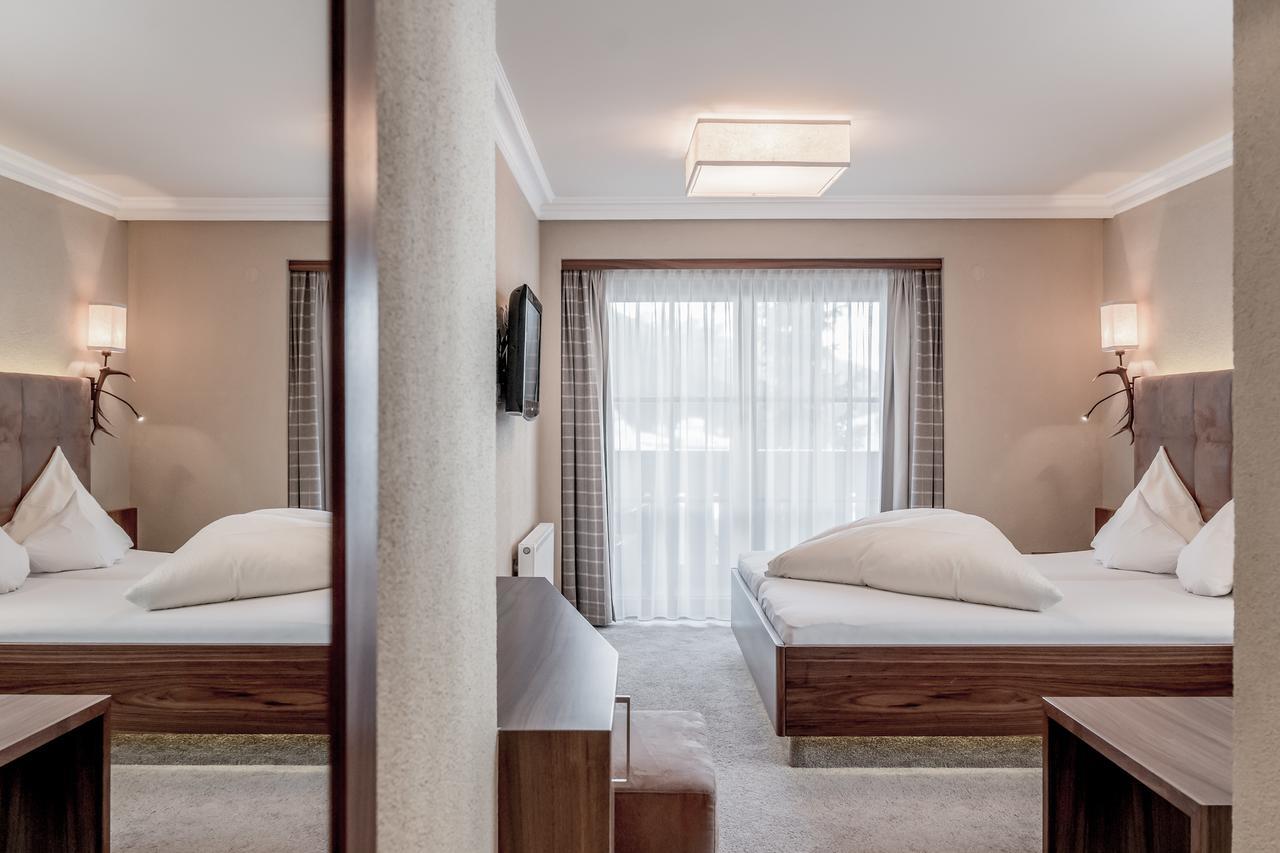 Hotel Garni Caroline Ischgl Exterior foto