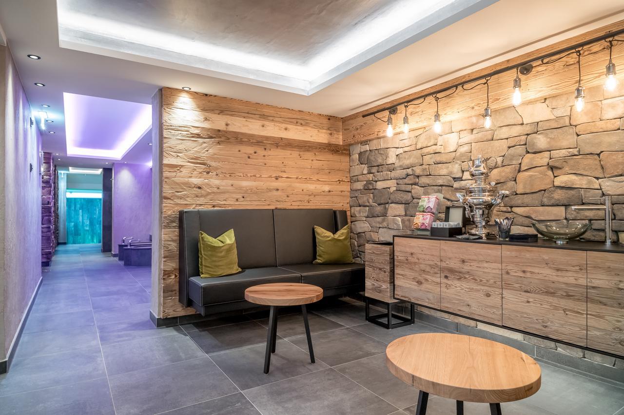 Hotel Garni Caroline Ischgl Exterior foto